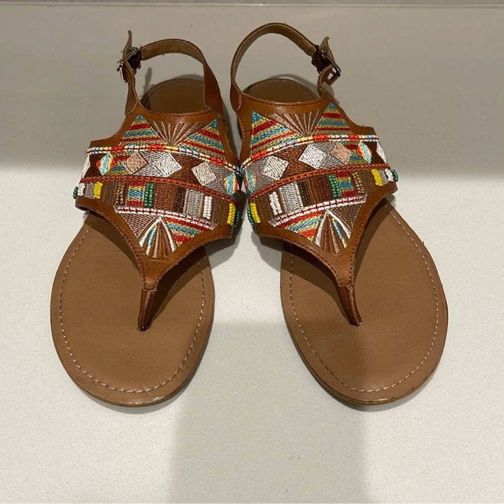 BCBG Leather tribal Embellished Sandals s 8 1/2